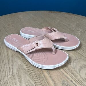Clarks Women’s Breeze Reyna Thong Flip Flips Blush Pink Comfort Sandals Size 10